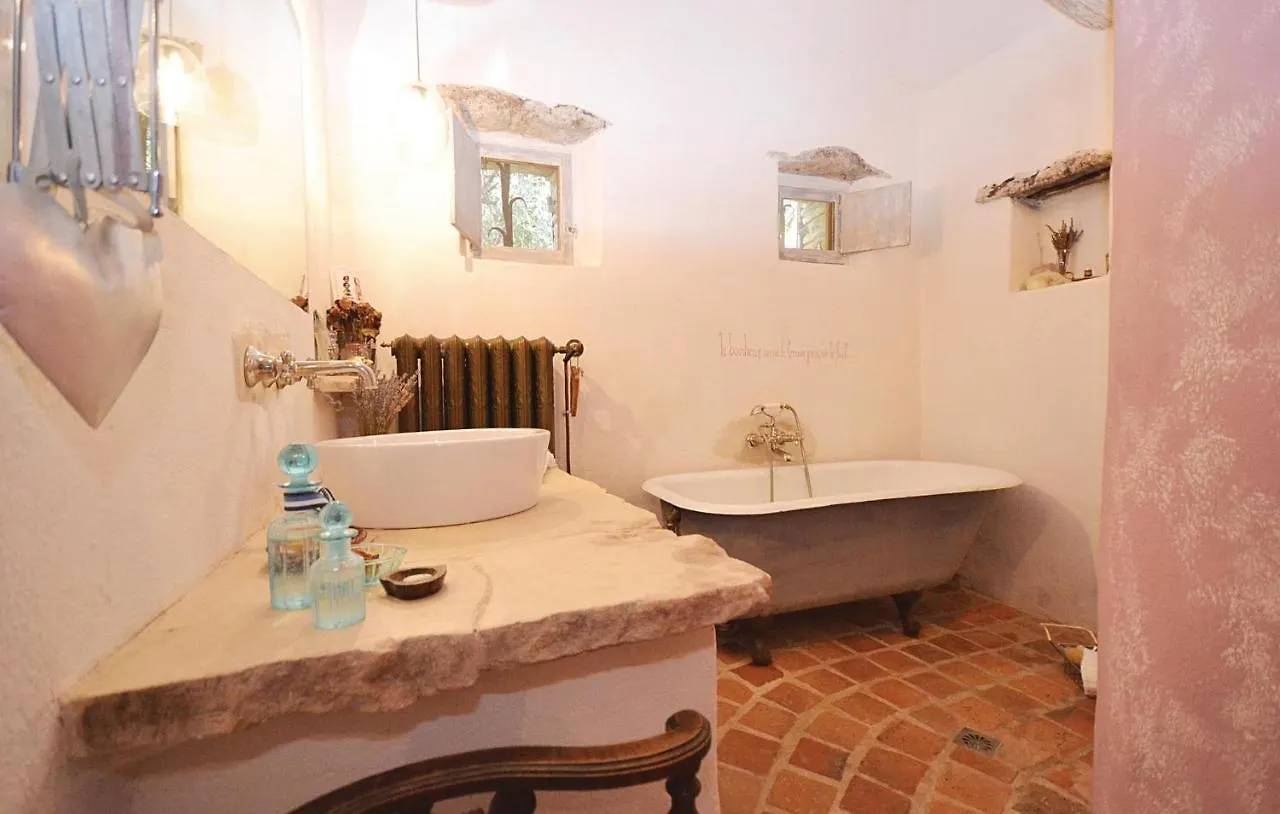 Holiday home Cozy Home In Saignon With Kitchen