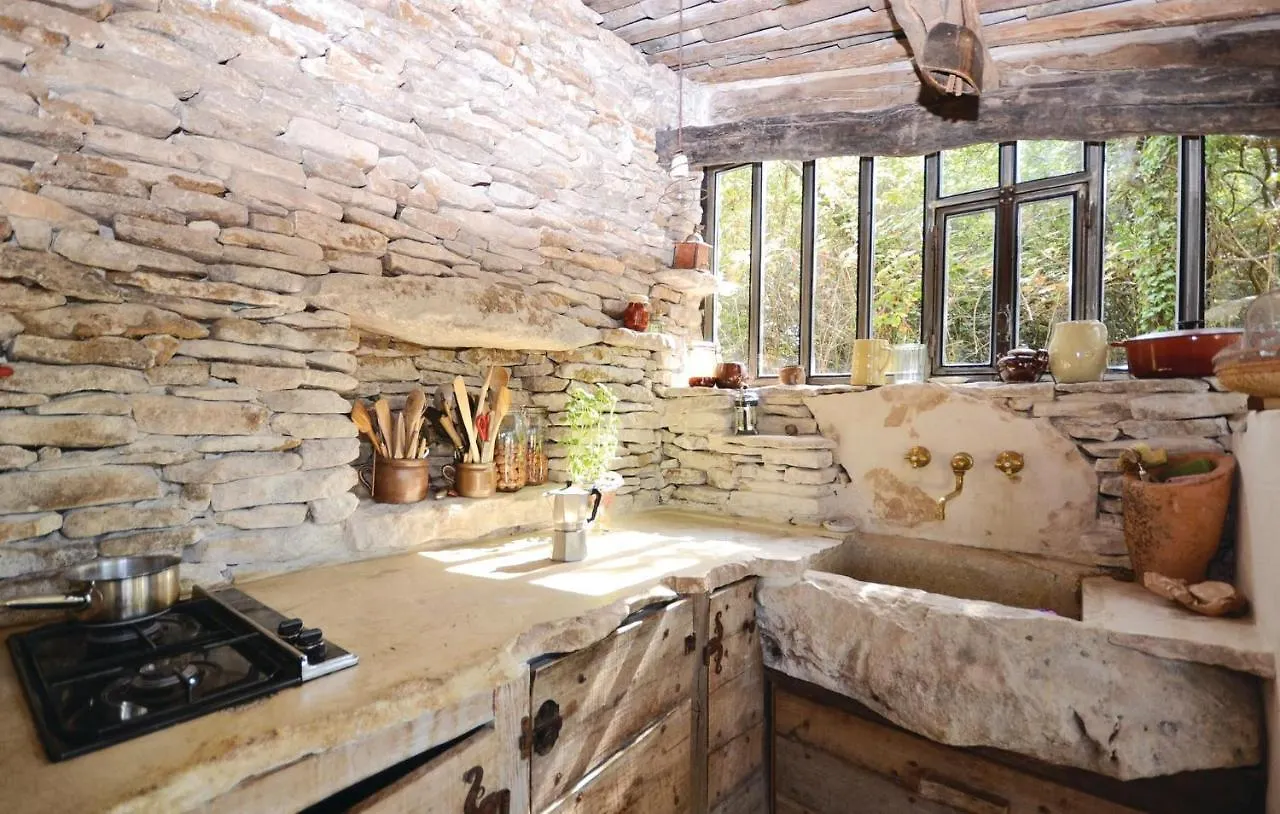 Holiday home Cozy Home In Saignon With Kitchen